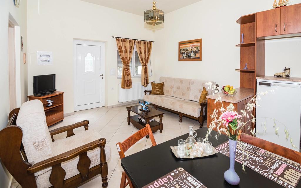 Xirouchakis Farm Apartment Kíssamos Екстериор снимка